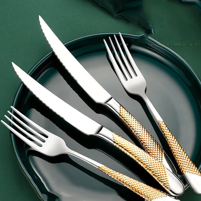 Elevate Your Dining Experience with Our Stainless Steel Cutlery Set