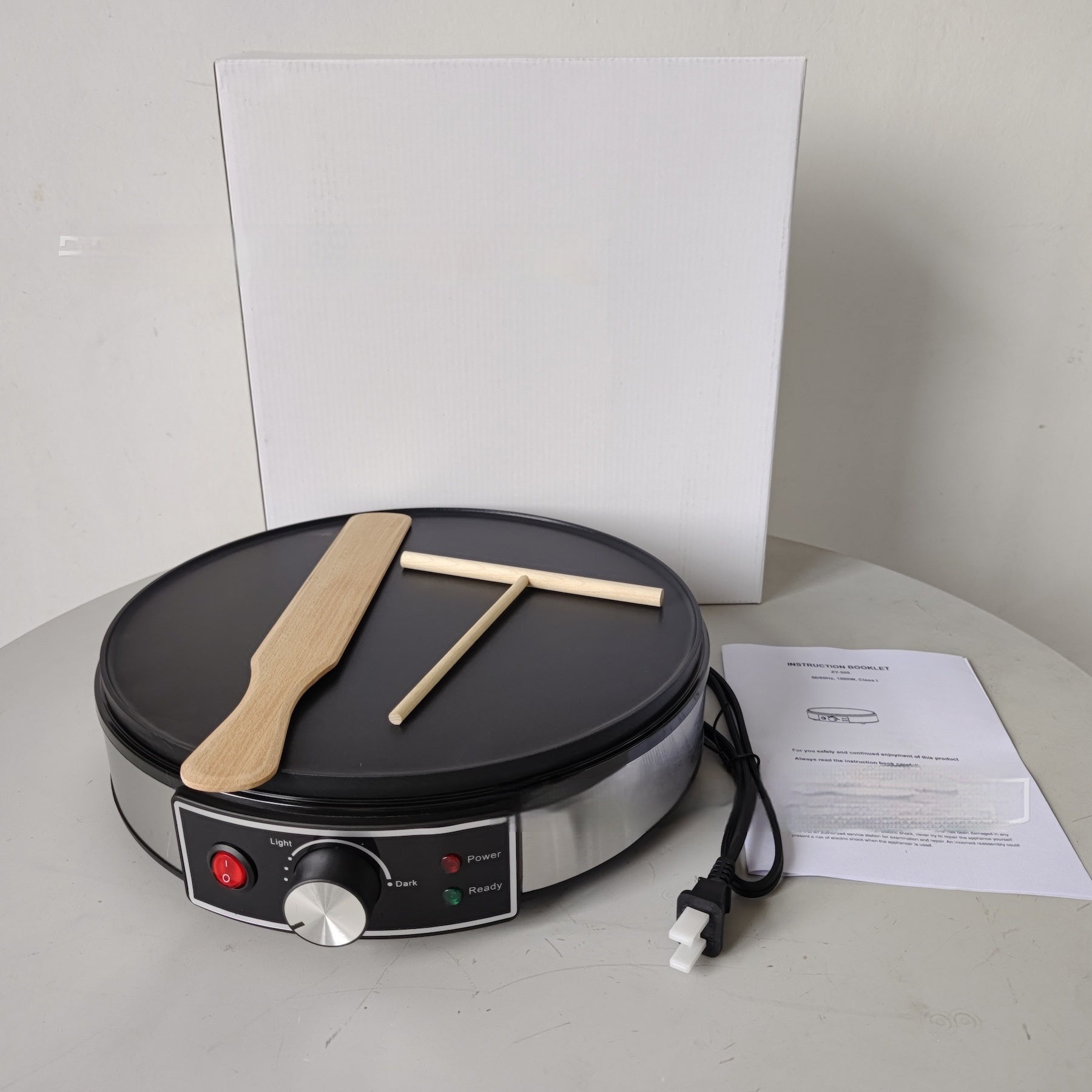 Discover the Ultimate Cooking Companion: The Adjustable Temperature 30cm Electric Baking Pan