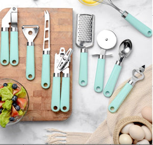 Transform Your Cooking Experience with Our Creative Kitchen Utensils