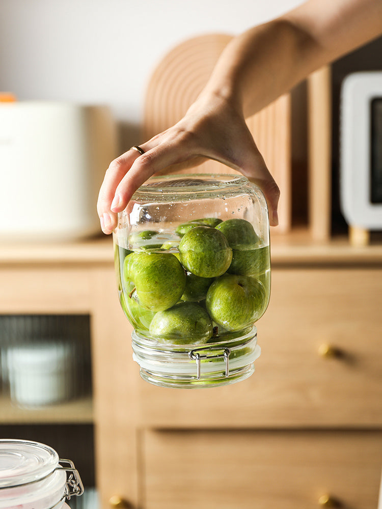 Round Glass Tea Jar Container