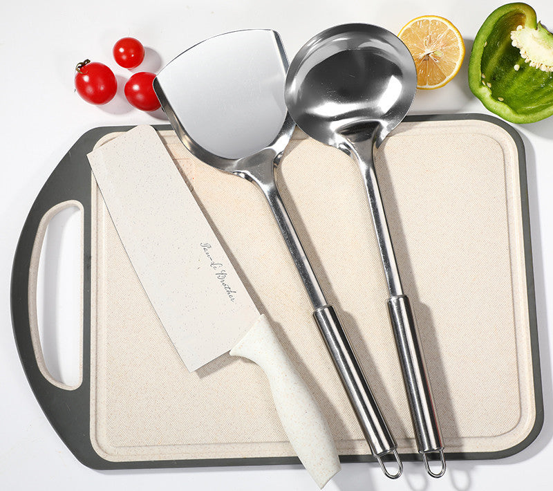 Kitchen Knife And Cutting Board